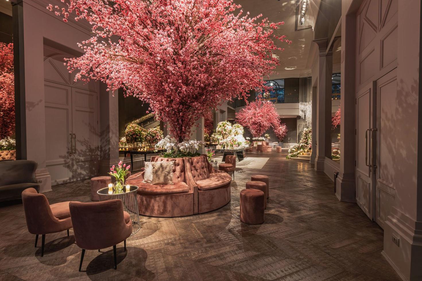 Rarebliss Hotel Lobby
